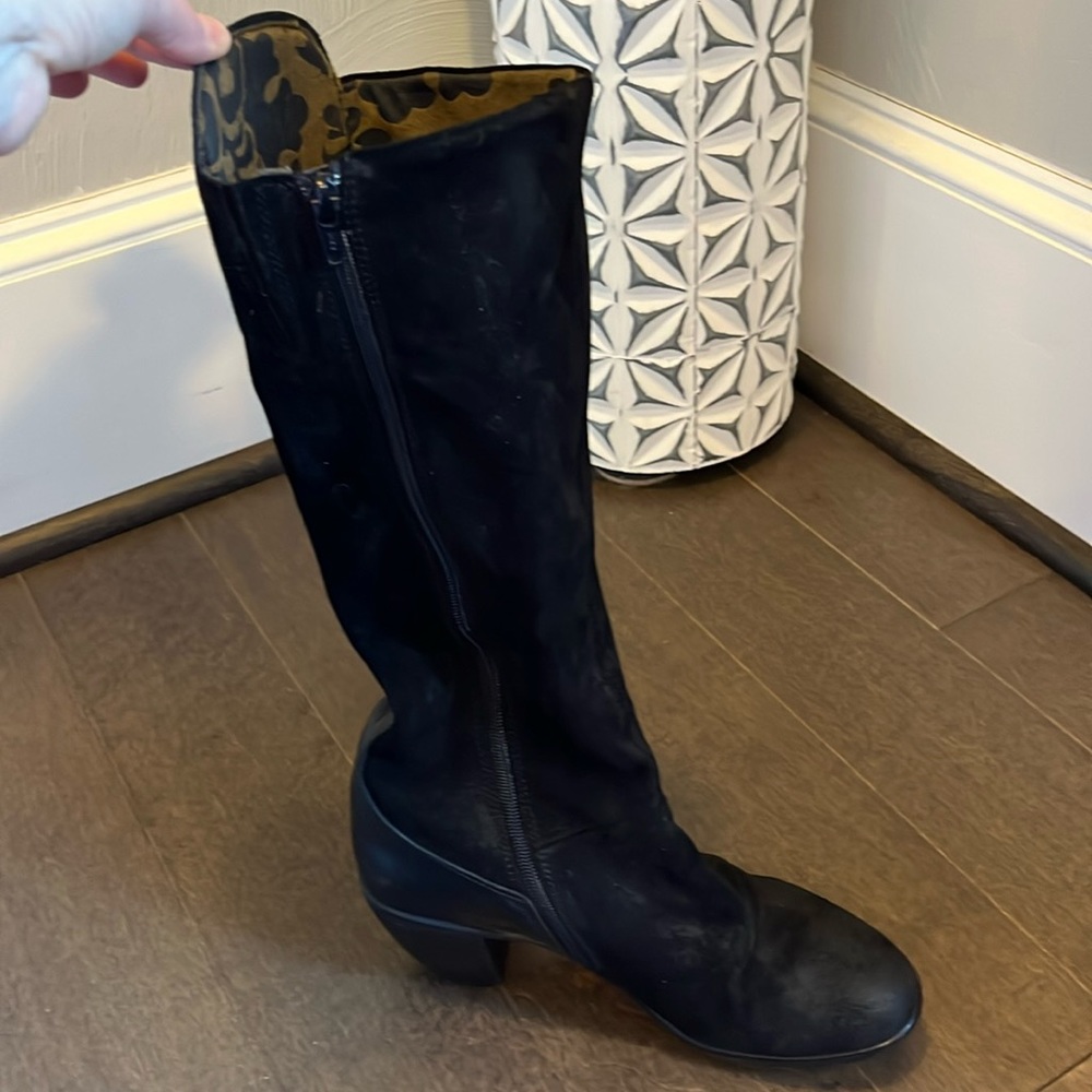 Fly London Knee Boots-black suede